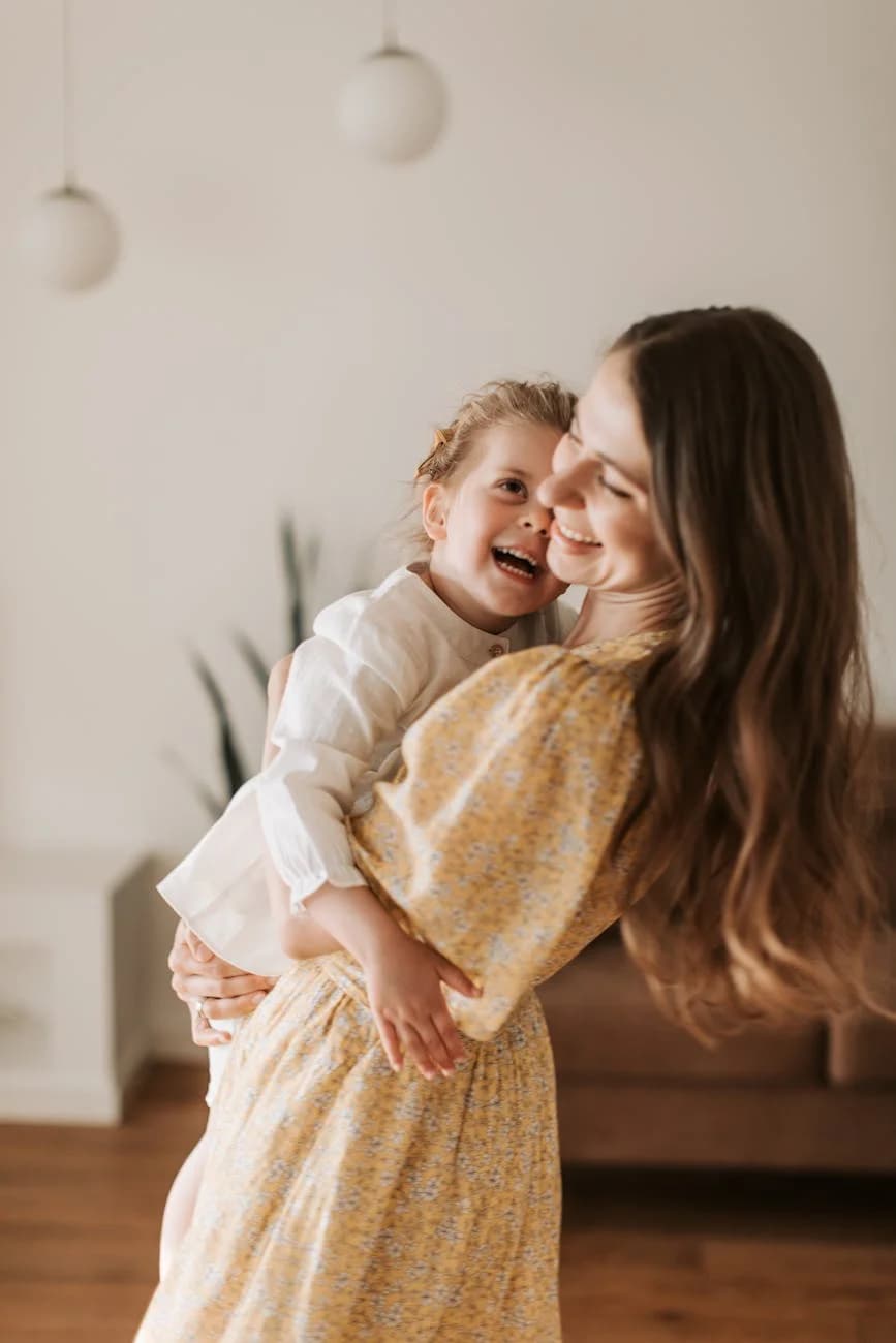 Annelik İçgüdüsü: Hormonal Değişimlerin Anne ve Bebek Üzerindeki Etkileri